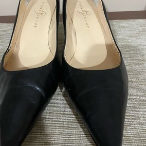 Pointed Toes Pump